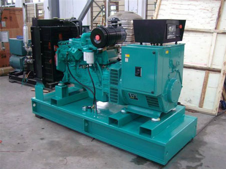 宁县200kw康明斯柴油发电机组图片 宁县200kw康明斯柴油发电机组图片
